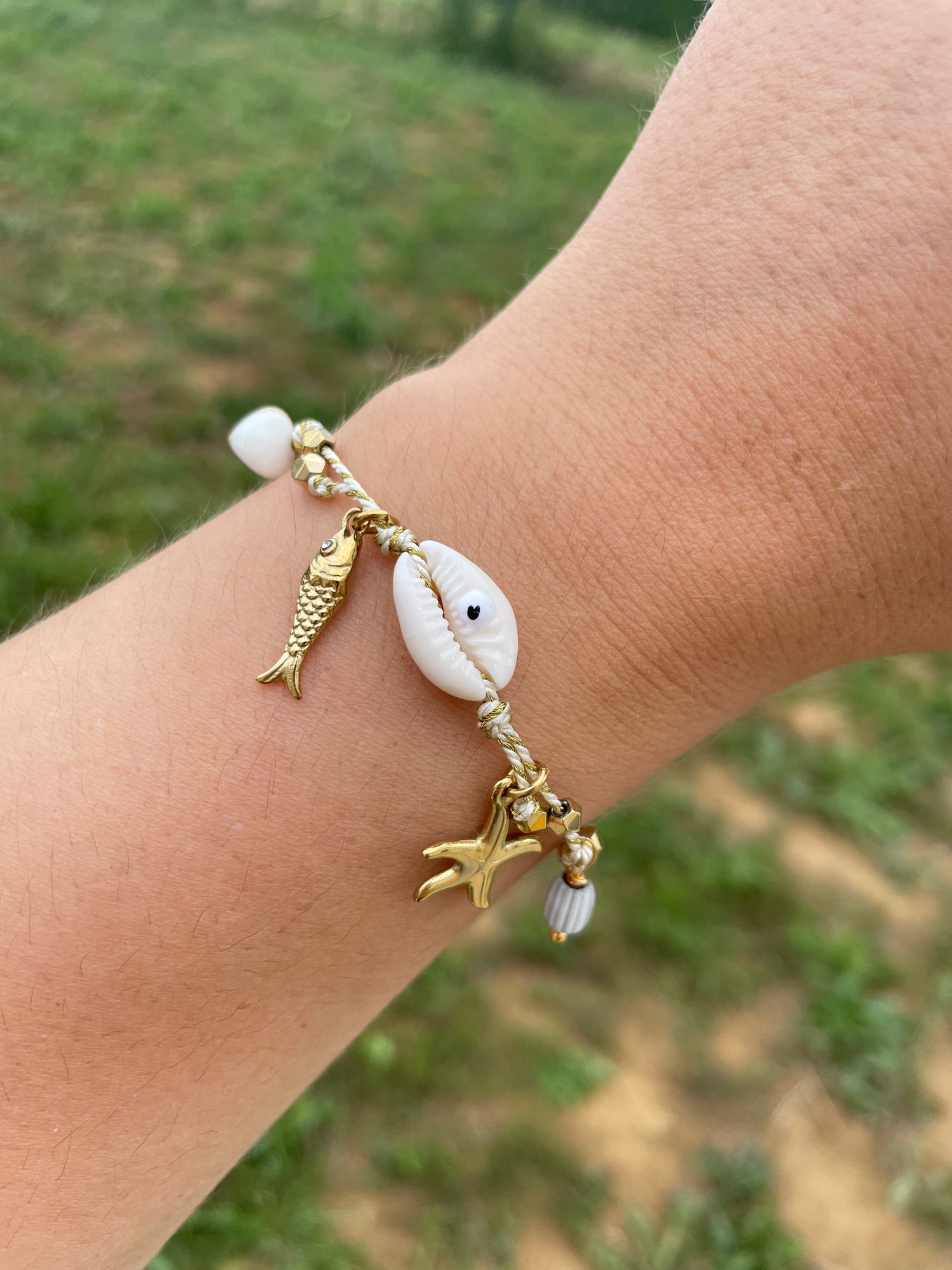 Bracelet oeil blanc