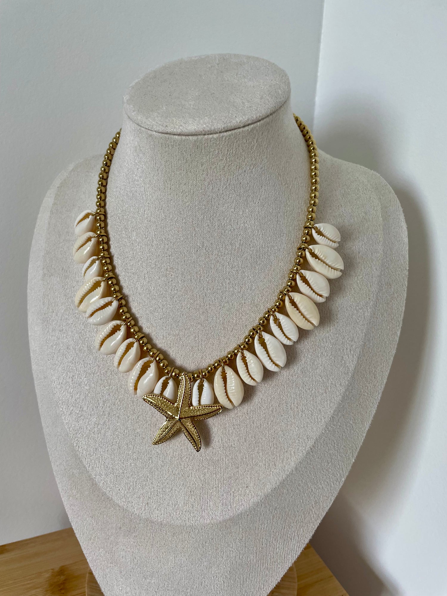 collier coquillage - zoé