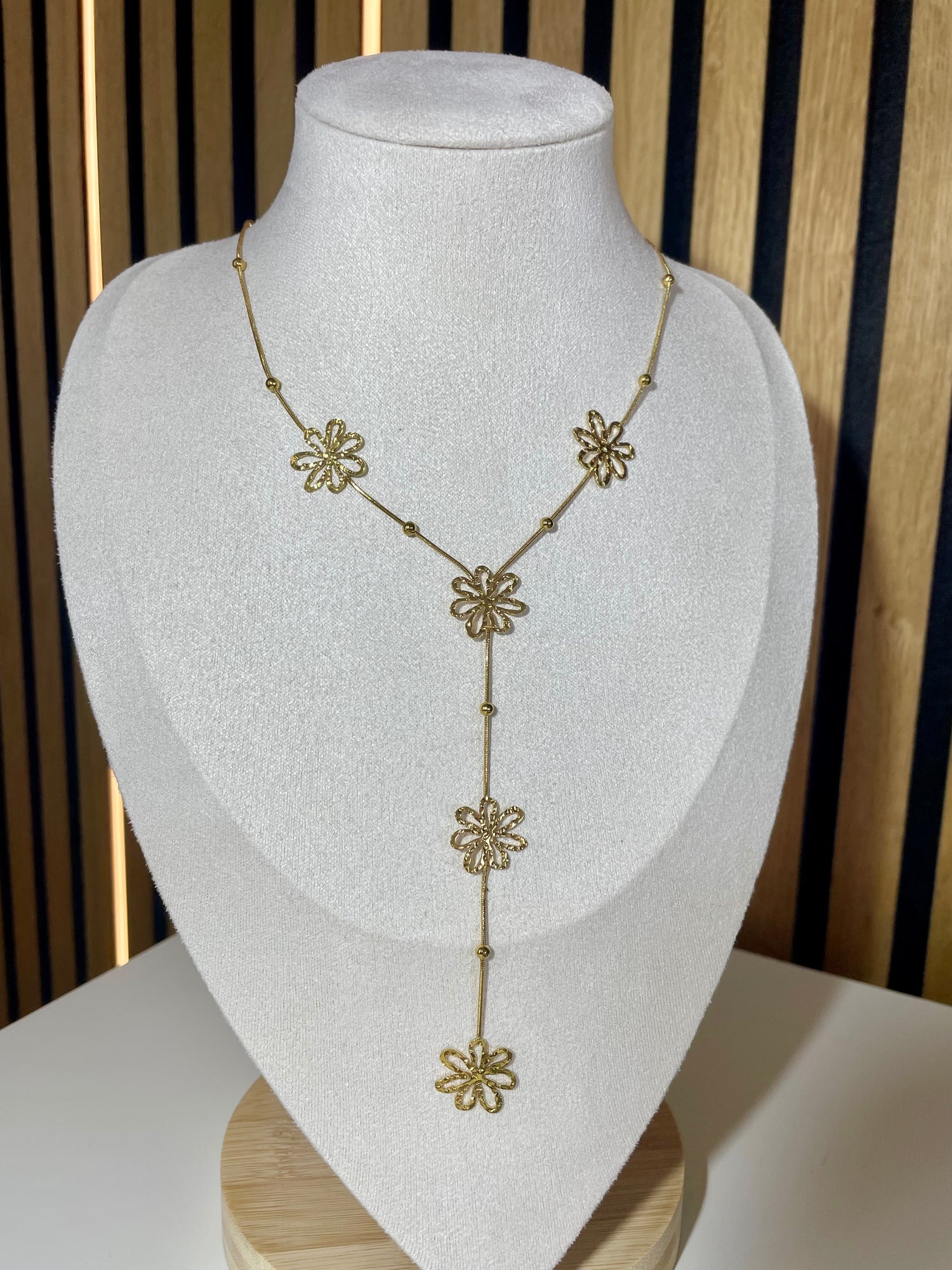 Collier Flora