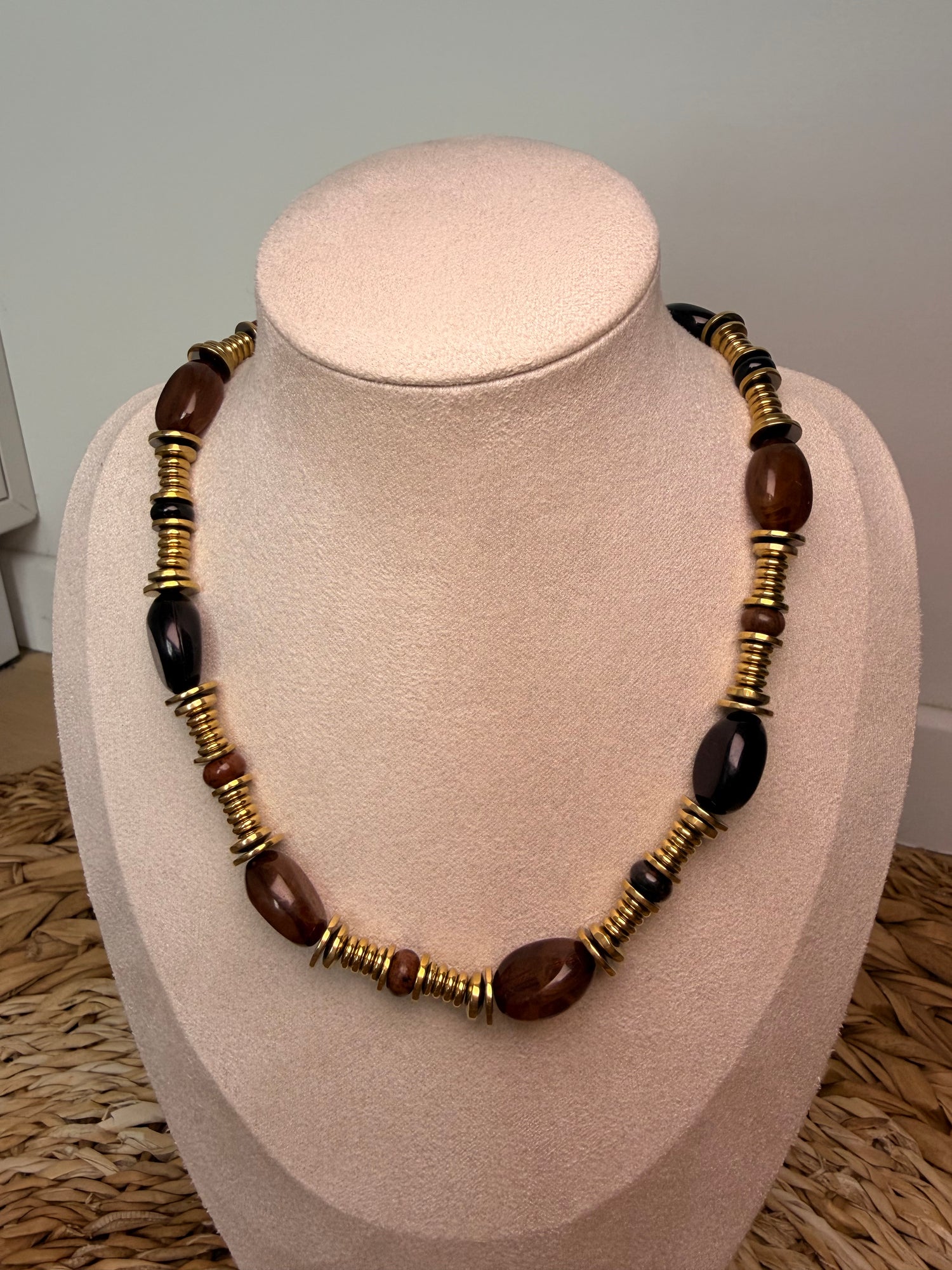 Collier Madhi