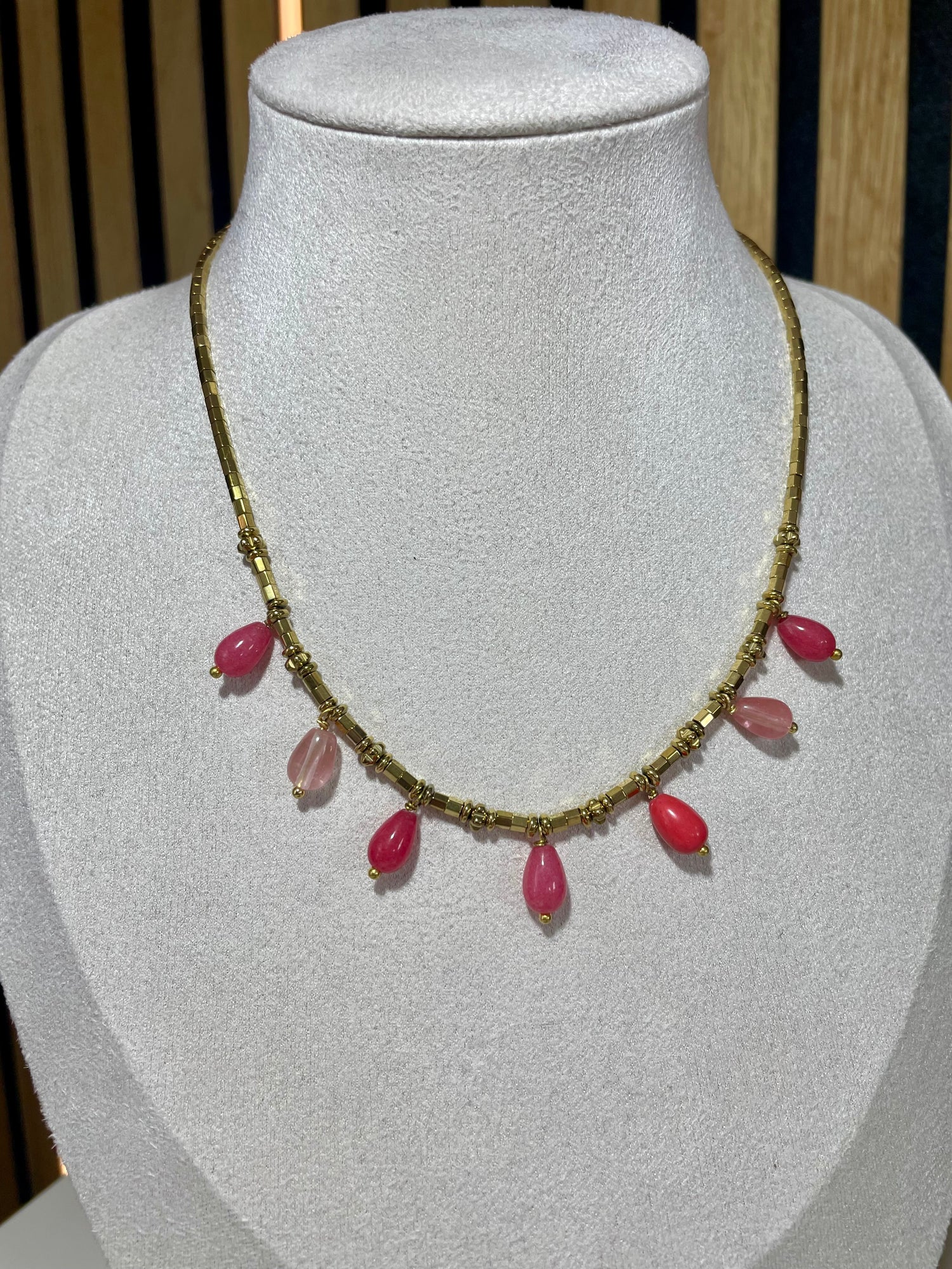 Collier goutte - rose