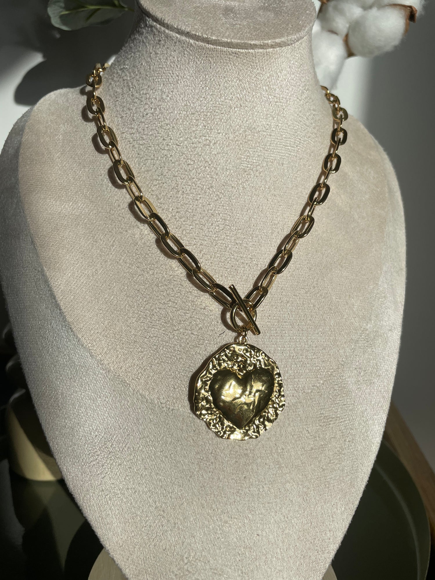 Collier plaque coeur - doré