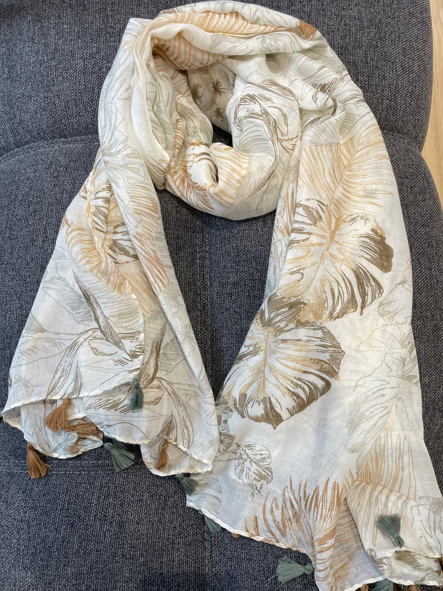 Echarpe fleurie - vert