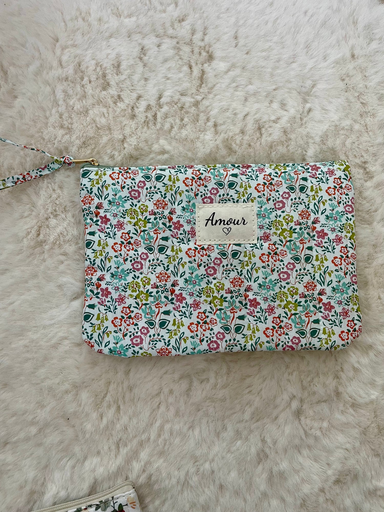 Pochette fleurie - verte