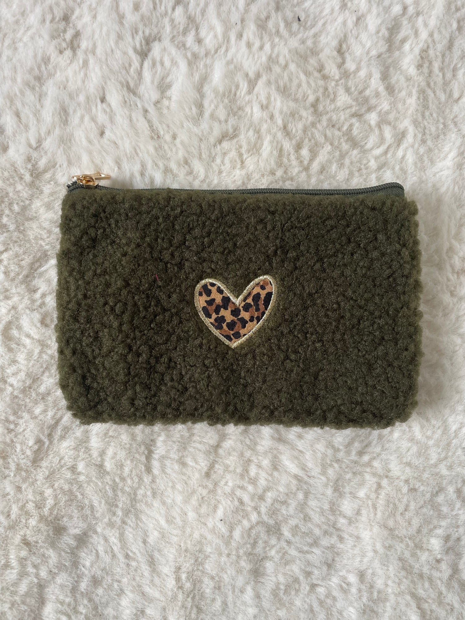 pochette leonie kaki